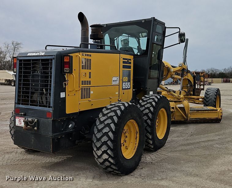 image for item DT7662 2011 Komatsu GD655-5 motor grader