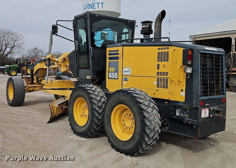 image for item DT7662 2011 Komatsu GD655-5 motor grader