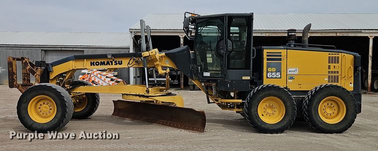 image for item DT7662 2011 Komatsu GD655-5 motor grader