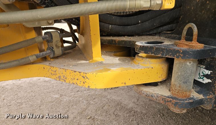 image for item DT7662 2011 Komatsu GD655-5 motor grader