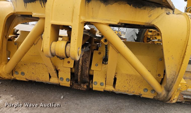 image for item DT7662 2011 Komatsu GD655-5 motor grader