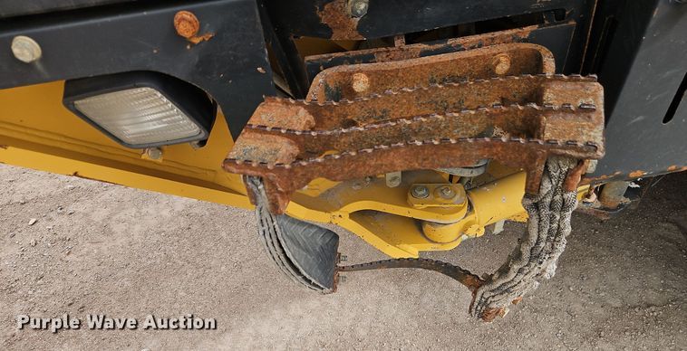 image for item DT7662 2011 Komatsu GD655-5 motor grader