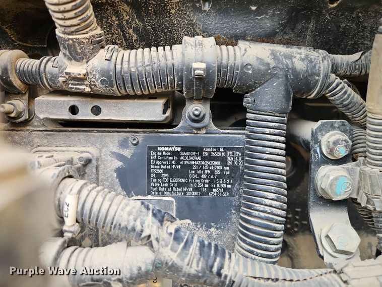 image for item DT7662 2011 Komatsu GD655-5 motor grader