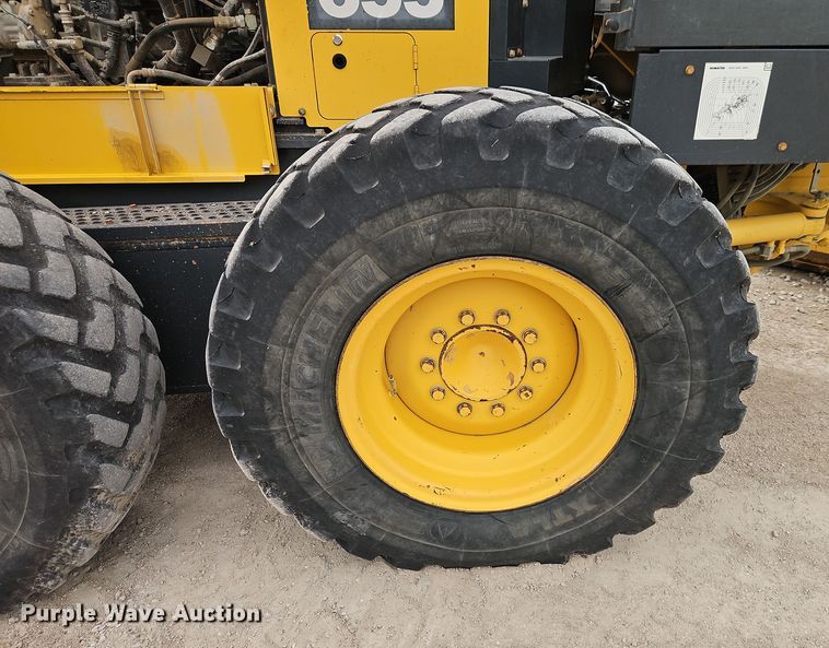 image for item DT7662 2011 Komatsu GD655-5 motor grader