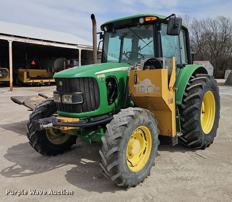 image for item DT7663 2011 John Deere 6330 MFWD tractor
