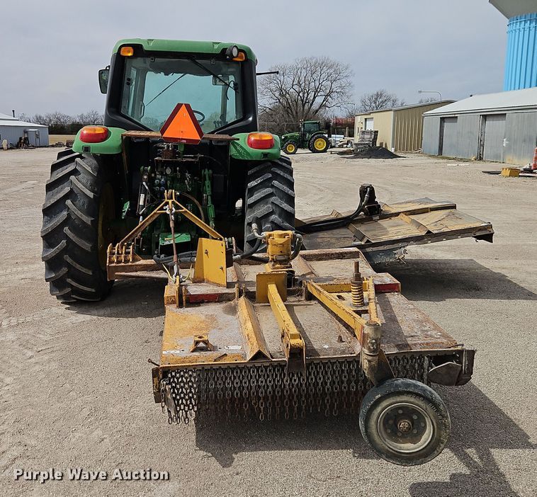 image for item DT7663 2011 John Deere 6330 MFWD tractor