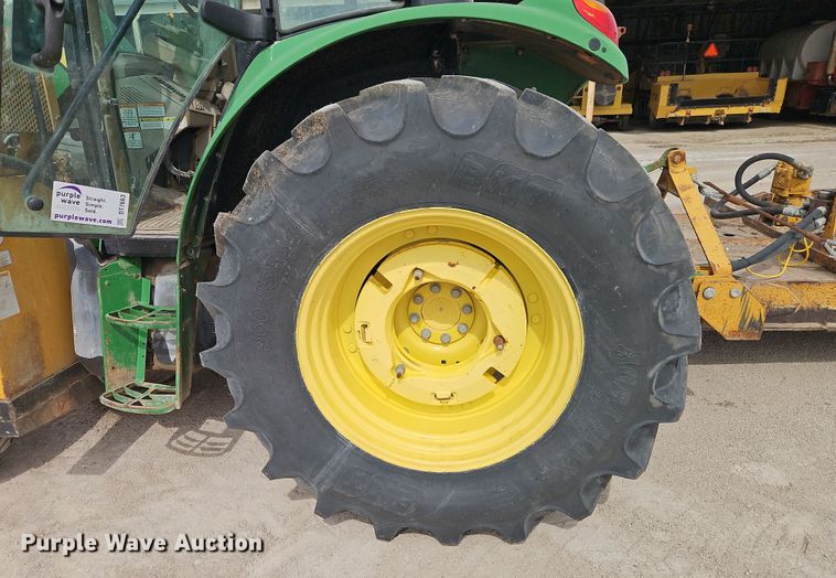 image for item DT7663 2011 John Deere 6330 MFWD tractor