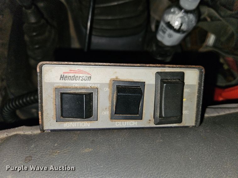 image for item DT7666 Henderson FSP2x10xBRIGGSxSS spreader