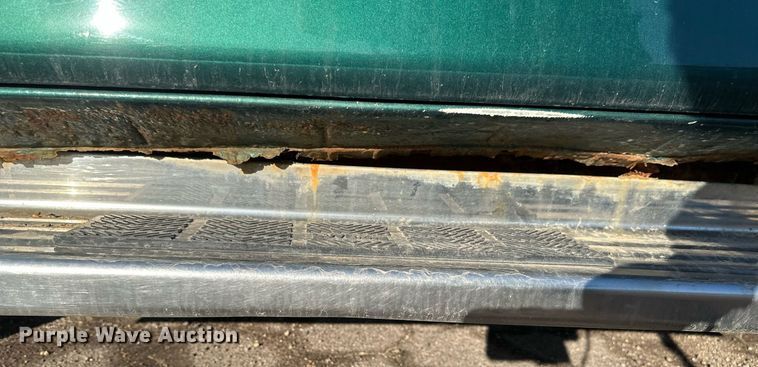 image for item DV0658 1999 Ford  F150 pickup truck