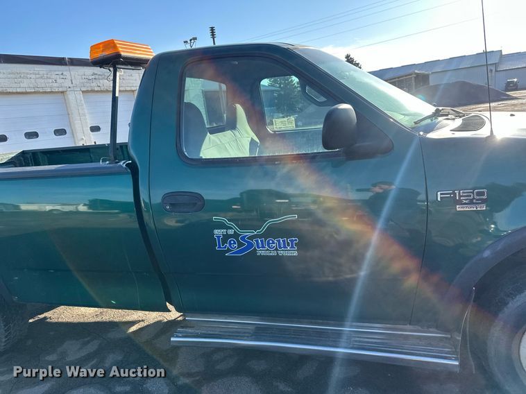 image for item DV0658 1999 Ford  F150 pickup truck