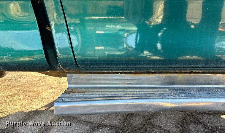 image for item DV0658 1999 Ford  F150 pickup truck