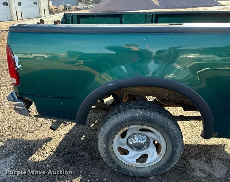 image for item DV0658 1999 Ford  F150 pickup truck