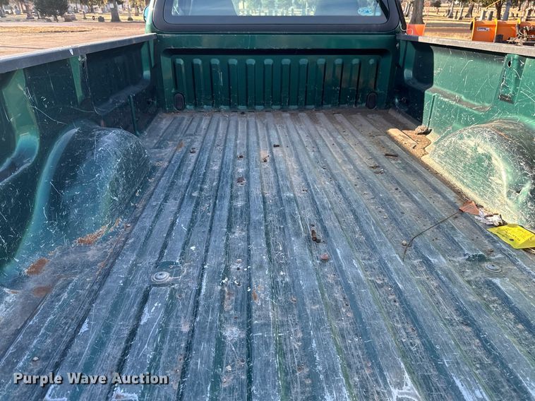 image for item DV0658 1999 Ford  F150 pickup truck