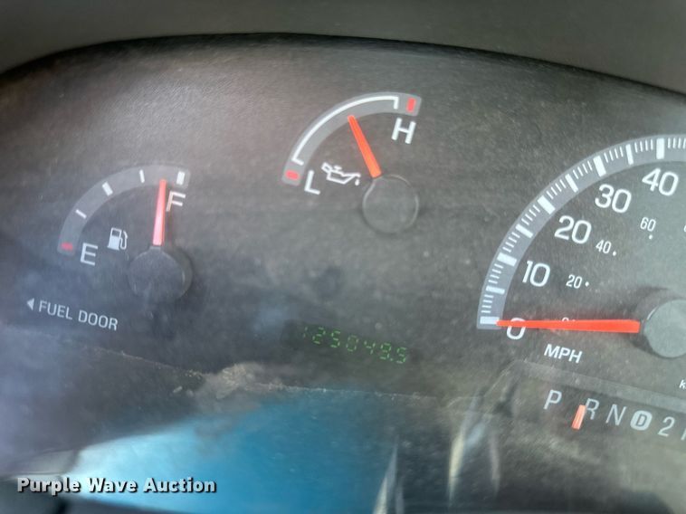 image for item DV0658 1999 Ford  F150 pickup truck