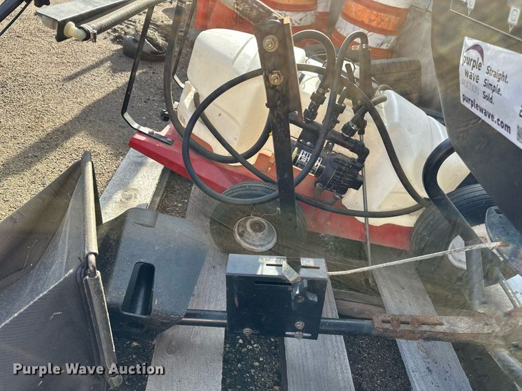 image for item DV0659 Lawn equipment