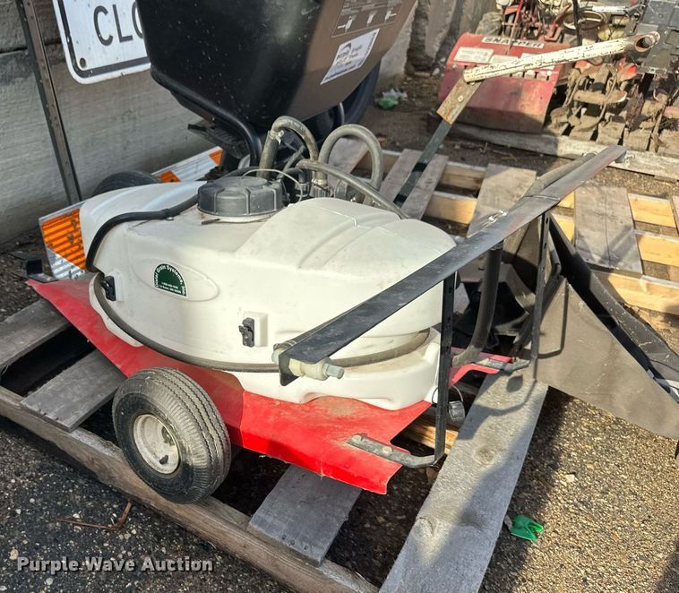 image for item DV0659 Lawn equipment