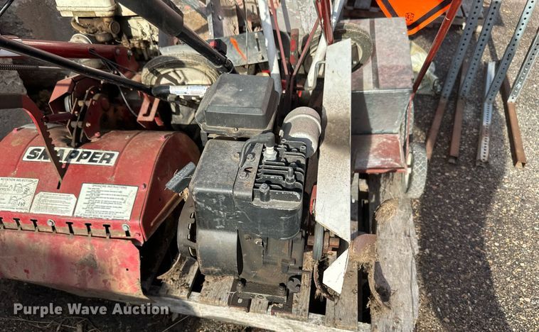 image for item DV0660 Lawn equipment