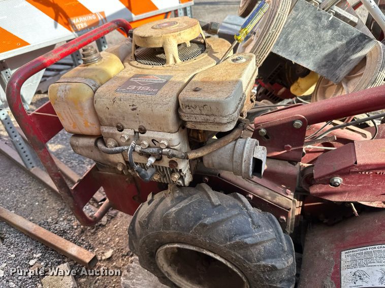 image for item DV0660 Lawn equipment