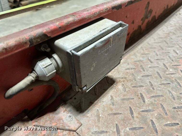 image for item DV0663 2005 SkyJack SJ3220 scissor lift