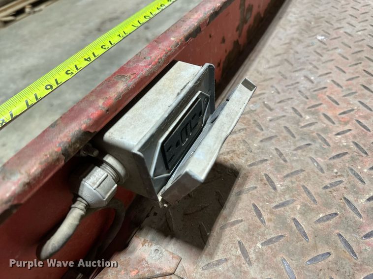 image for item DV0663 2005 SkyJack SJ3220 scissor lift