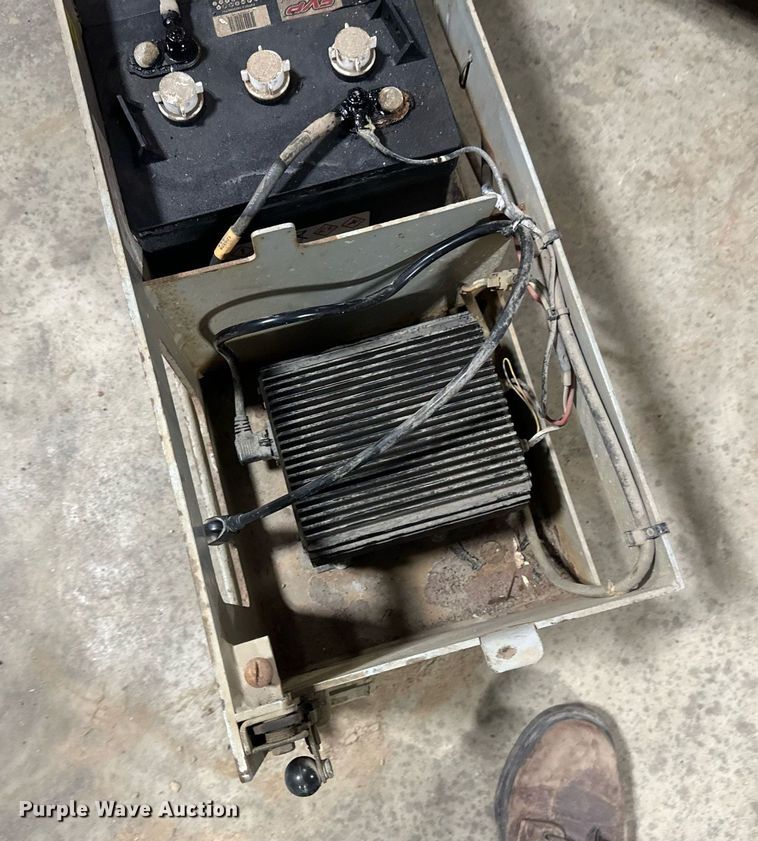 image for item DV0663 2005 SkyJack SJ3220 scissor lift