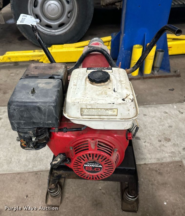 image for item DV0688 (2) pumps