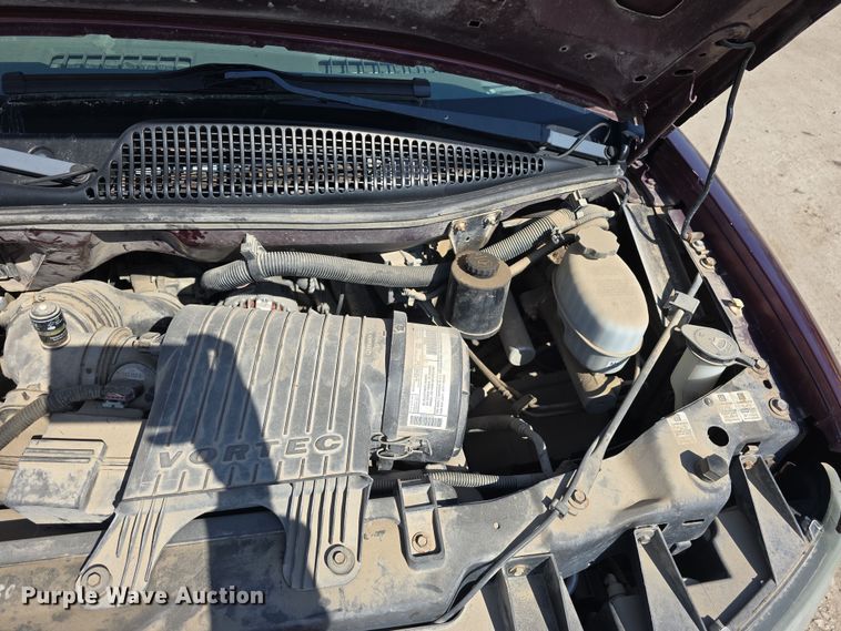 image for item DW3096 2003 GMC Savana van