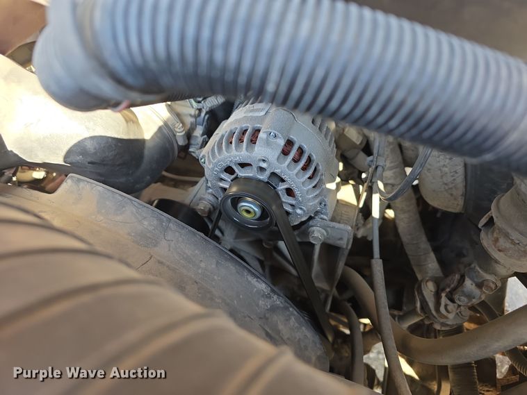 image for item DW3096 2003 GMC Savana van