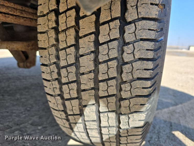 image for item DW3096 2003 GMC Savana van