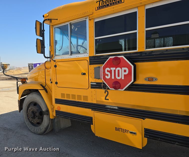 image for item DW3099 2007 Thomas FS65 school bus