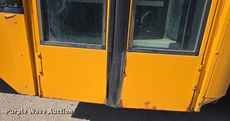 image for item DW3099 2007 Thomas FS65 school bus