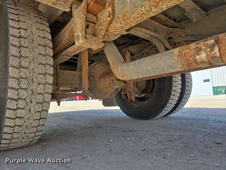 image for item DW3099 2007 Thomas FS65 school bus