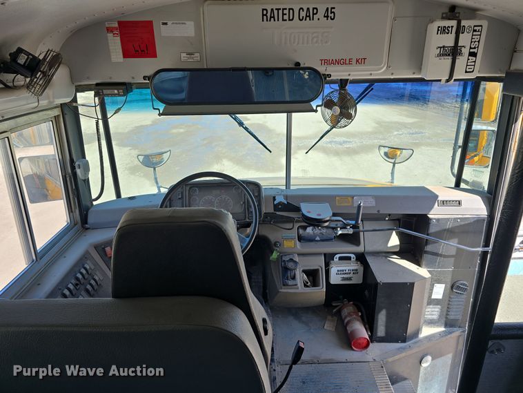 image for item DW3099 2007 Thomas FS65 school bus