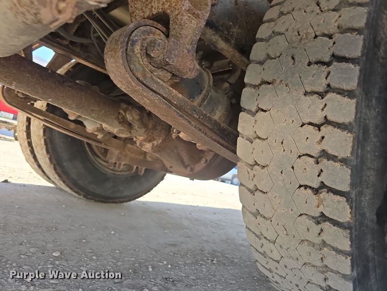 image for item DW3100 2005 IC Corporation PB20500 school bus