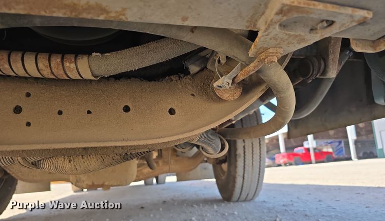 image for item DW3100 2005 IC Corporation PB20500 school bus