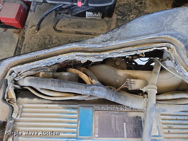 image for item DW3100 2005 IC Corporation PB20500 school bus