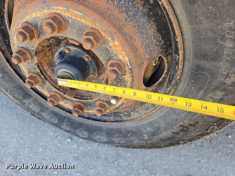 image for item DW3100 2005 IC Corporation PB20500 school bus