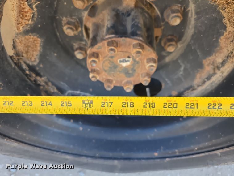 image for item DW3100 2005 IC Corporation PB20500 school bus