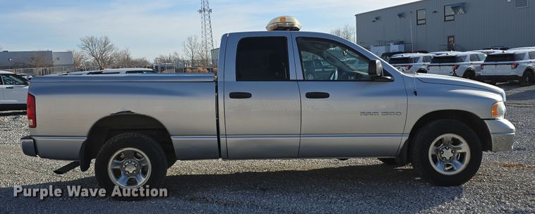 image for item DW3197 2005 Dodge Ram 1500 Quad Cab pickup truck