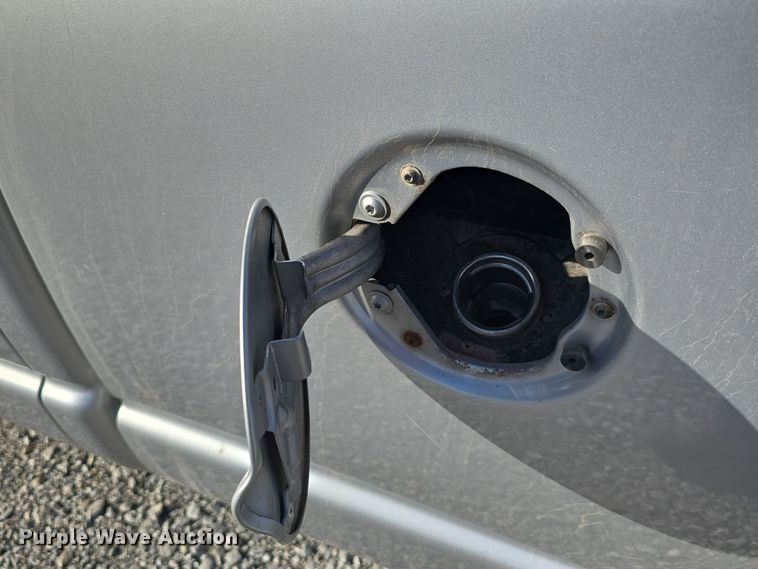 image for item DW3197 2005 Dodge Ram 1500 Quad Cab pickup truck