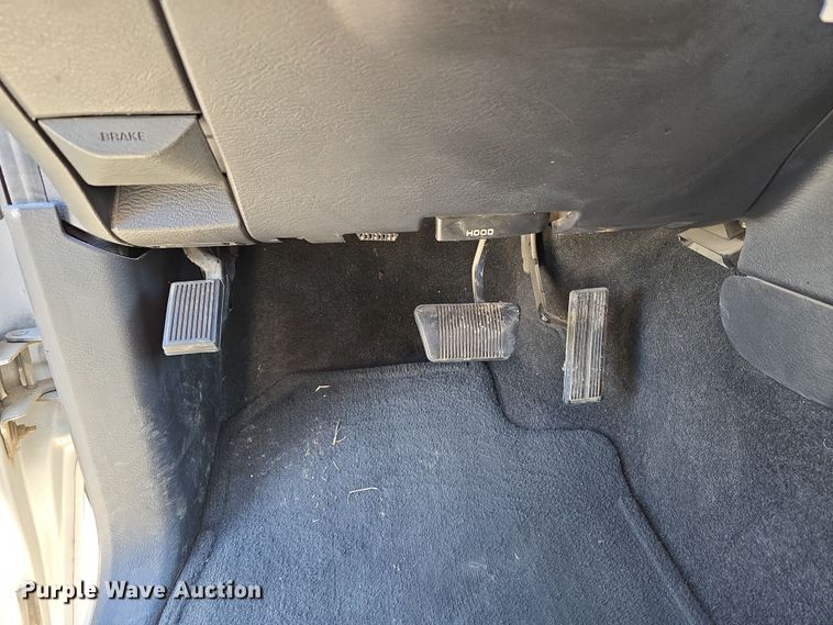 image for item DW3197 2005 Dodge Ram 1500 Quad Cab pickup truck