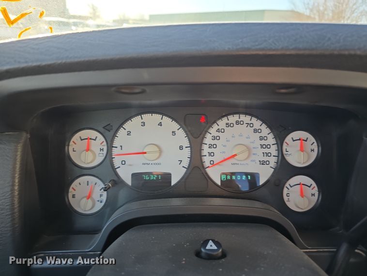 image for item DW3197 2005 Dodge Ram 1500 Quad Cab pickup truck