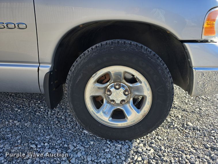 image for item DW3197 2005 Dodge Ram 1500 Quad Cab pickup truck