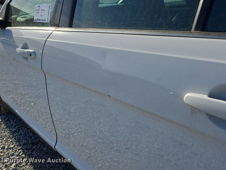 image for item DW3198 2017 Ford Taurus Police Interceptor 