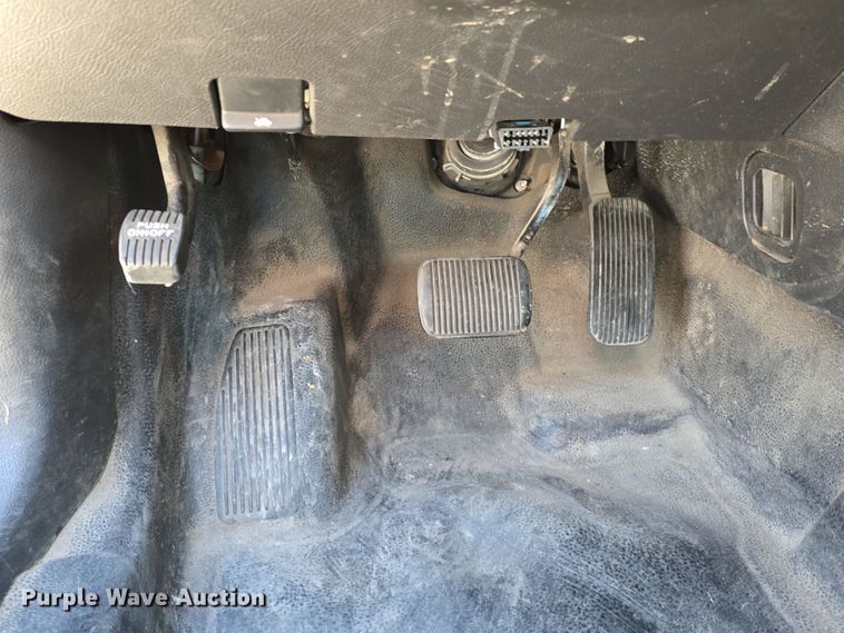 image for item DW3198 2017 Ford Taurus Police Interceptor 