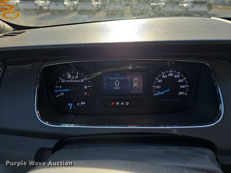 image for item DW3198 2017 Ford Taurus Police Interceptor 