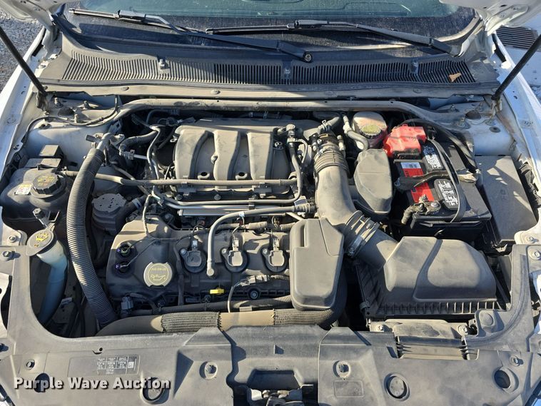 image for item DW3198 2017 Ford Taurus Police Interceptor 