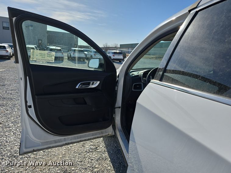 image for item DW3200 2017 Chevrolet Equinox SUV