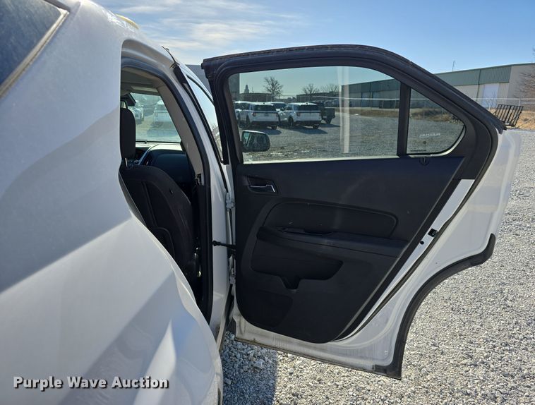 image for item DW3200 2017 Chevrolet Equinox SUV