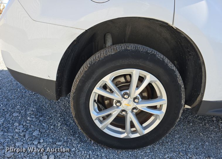 image for item DW3200 2017 Chevrolet Equinox SUV